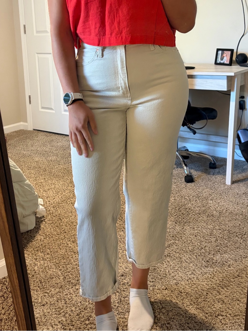 Universal Thread Cream Vintage Straight Jeans